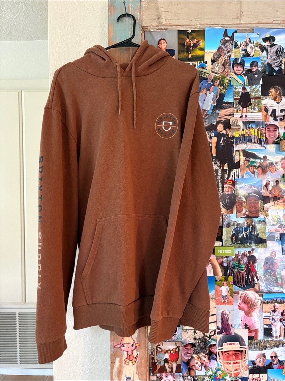 Men’s Brixton hoodie.